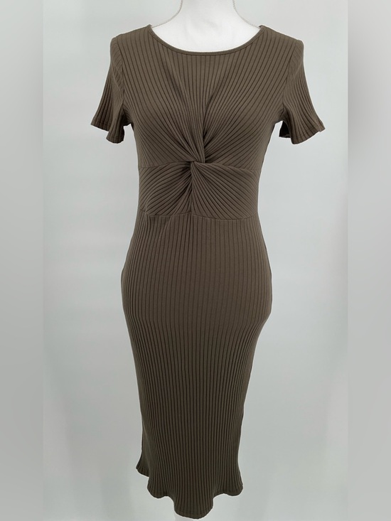 Everly Dresses & Skirts - Everly Body Contour Dress Ribbed Twisted Front Olive Green Medium Midi Dress